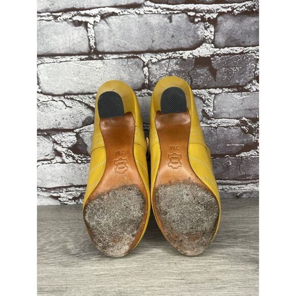Re-Mix Classic Vintage Yellow Leather Round Toe Mary Jane Heels Women 7M US/38EU - Picture 10 of 16